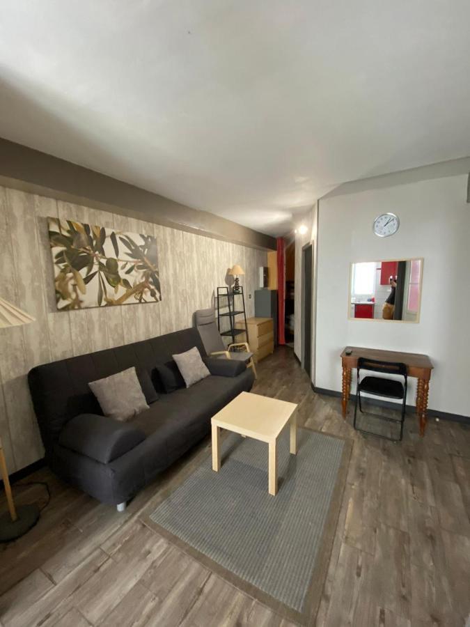 Studio Centre Du Village ลูซ-แซ็ง-โซเวอร์ ภายนอก รูปภาพ